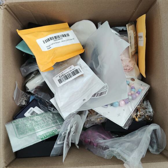 Amazon Jewelry - Fashion Jewelry Box Lot 50 pieces Mix Assortment Accessories ALL NEW